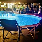 & Traky, Saint Vlas, улица черно море 12 Appartement Sveti Vlas