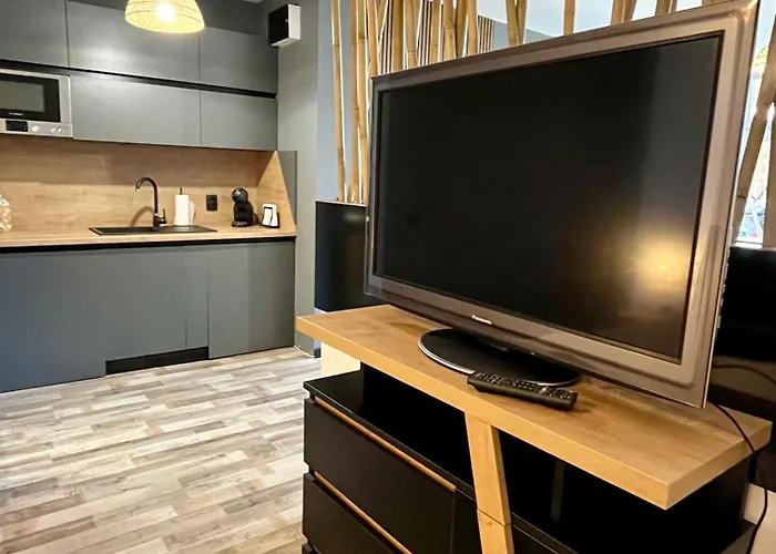 & Traky, Saint Vlas, улица черно море 12 Apartament Sveti Vlas