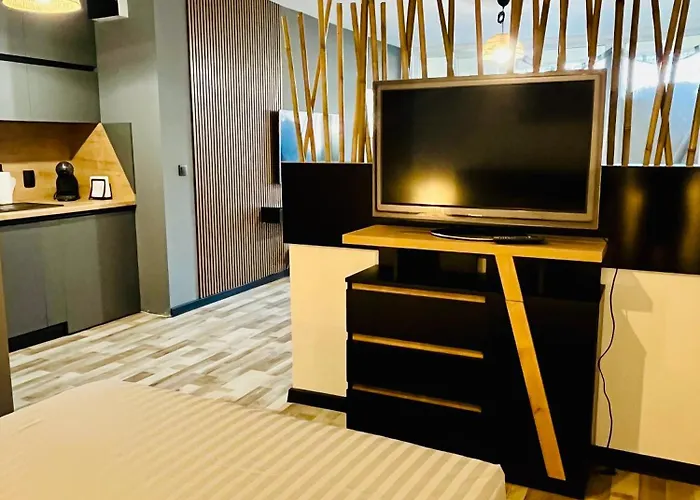 & Traky, Saint Vlas, улица черно море 12 Apartament Sveti Vlas