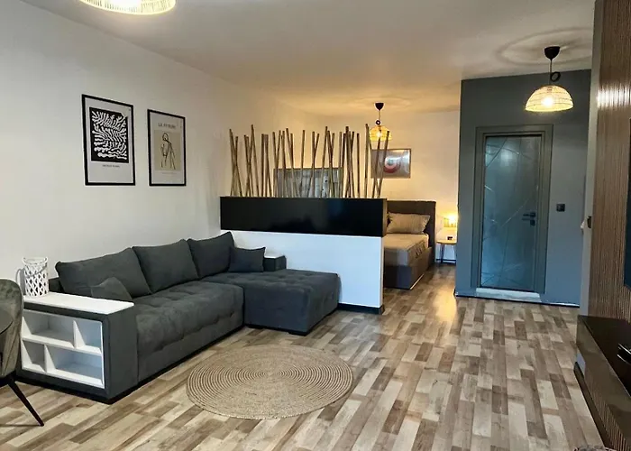 Apartament & Traky, Saint Vlas, улица черно море 12