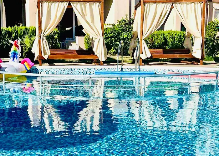 Apartament & Traky, Saint Vlas, улица черно море 12 Sveti Vlas