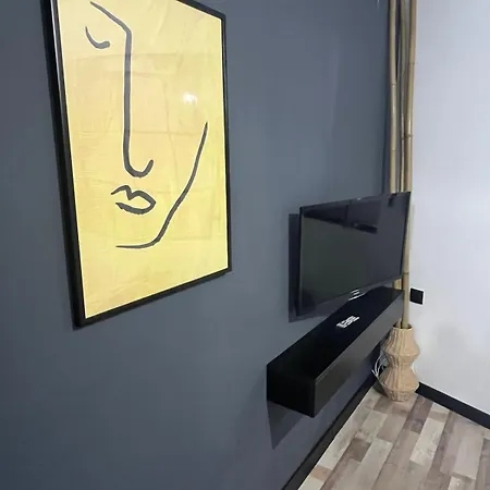 Apartamento & Traky, Saint Vlas, улица черно море 12