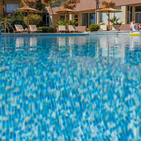 Appartamento & Traky, Saint Vlas, улица черно море 12 Sveti Vlas
