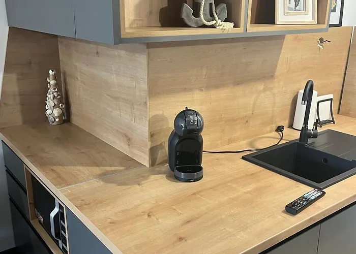 Апартамент & Traky, Saint Vlas, улица черно море 12 Свети Влас